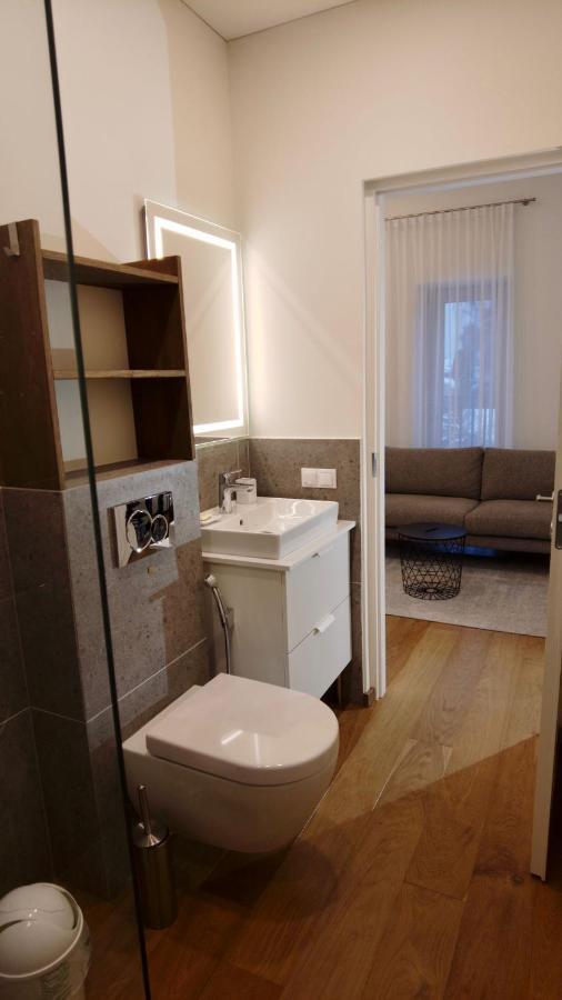 Zalio Kalno Apartamentai Kaunas Exterior photo